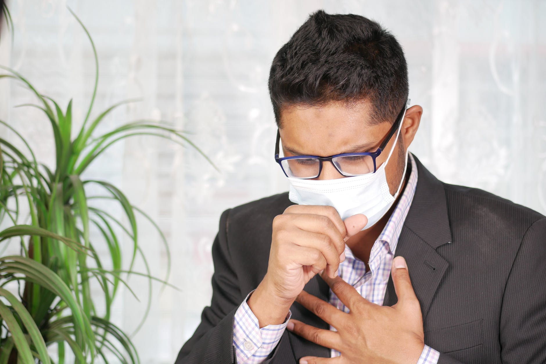 how to stop a coughing attack in  public